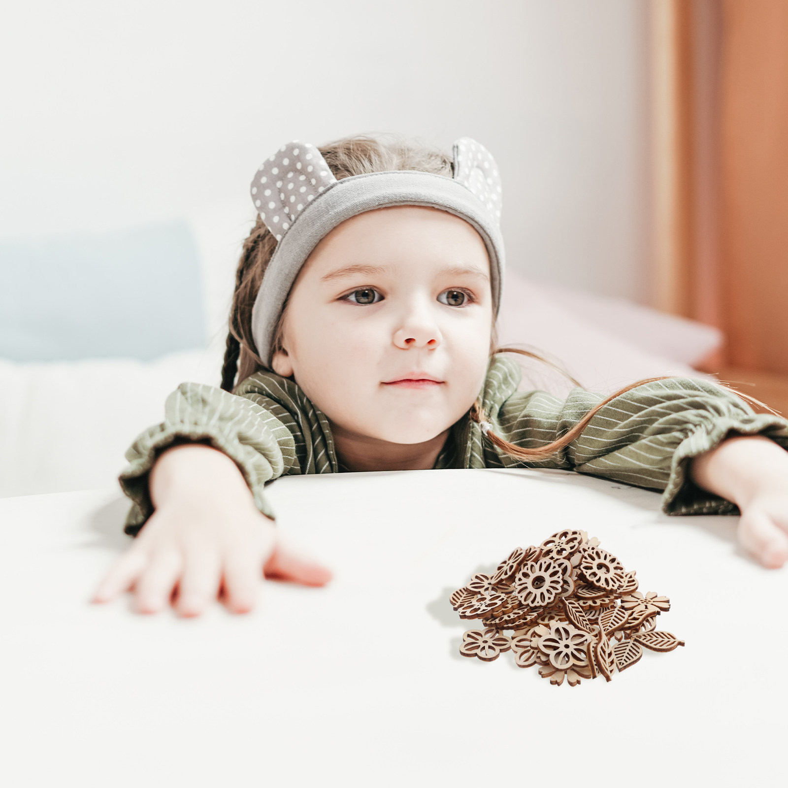 Houten bloemuitsneden in bladv - Craft Embellishments recensie en prijs